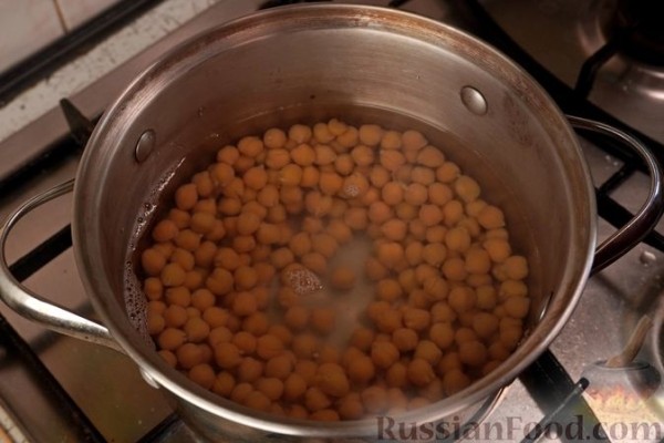 Греческий нутовый суп с лимоном
