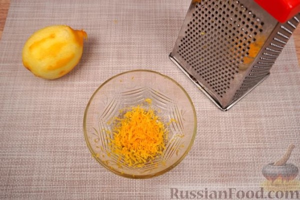 Бисквит с заварным кремом и малиной