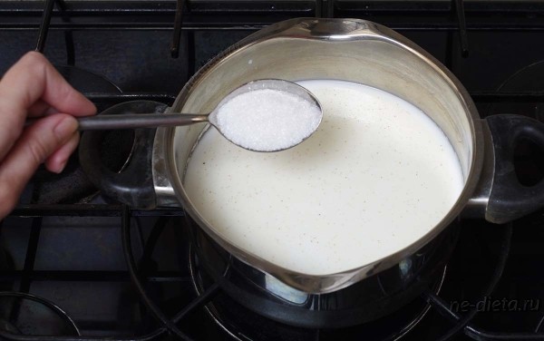 Манная каша на кокосовом молоке