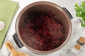 Борщ в мультиварке Борщ в мультиварке