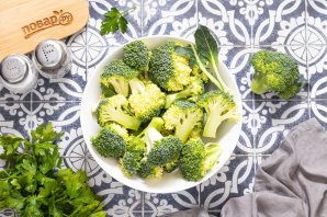 Брокколи с морковью Брокколи с морковью