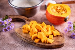 Быстрый сладкий пирог на кефире с тыквой Быстрый сладкий пирог на кефире с тыквой