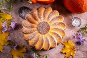 Быстрый сладкий пирог на кефире с тыквой Быстрый сладкий пирог на кефире с тыквой