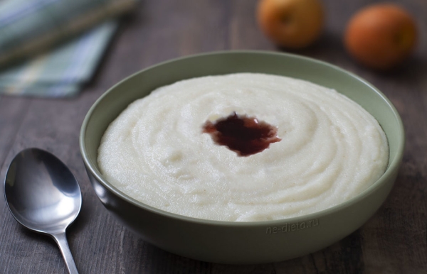 Манная каша на молоке