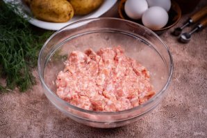 Фарш с картошкой в духовке Фарш с картошкой в духовке