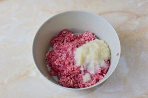 Говяжьи котлеты в духовке