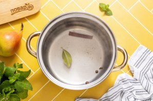 Груши маринованные Груши маринованные