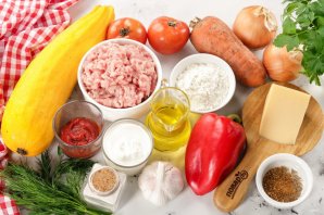 Кабачки с фаршем в мультиварке