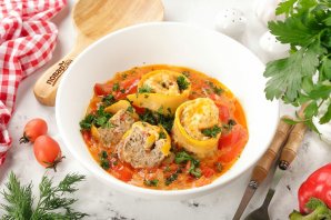 Кабачки с фаршем в мультиварке