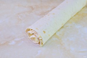 Лаваш со шпротами