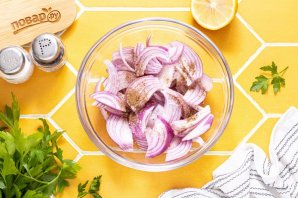 Лук к шашлыку