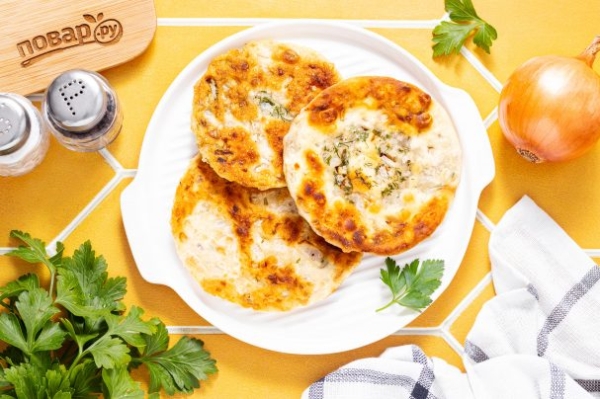 Луковая лепешка