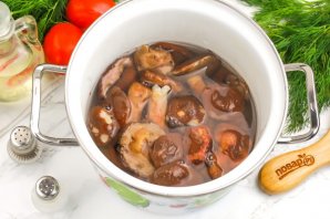 Маринованные маслята