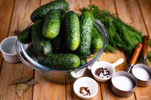 Огурцы маринованные