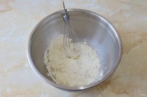 Пирожки дрожжевые на воде Пирожки дрожжевые на воде