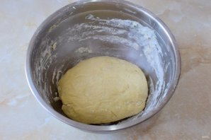 Пирожки дрожжевые на воде Пирожки дрожжевые на воде