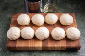 Пирожки с капустой в духовке