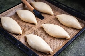 Пирожки с капустой в духовке