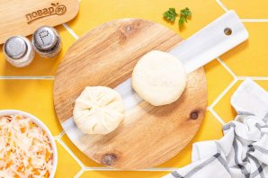 Пирожки с квашеной капустой