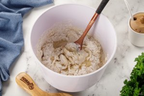 Простой мясной пирог с картошкой Простой мясной пирог с картошкой