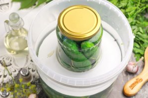 Рецепт малосольных огурцов на зиму