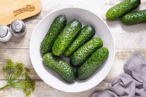 Рецепт малосольных огурцов в банке