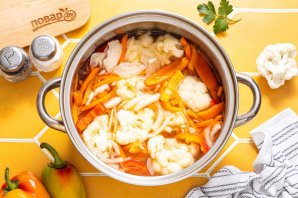 Салат из цветной капусты на зиму