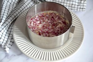 Салат "Мимоза" с крабовыми палочками