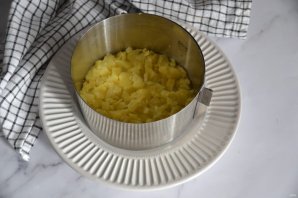 Салат "Мимоза" с крабовыми палочками