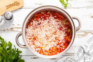Салат с рисом на зиму