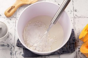 Шарлотка с тыквой Шарлотка с тыквой