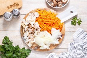 Солянка с шампиньонами на зиму Солянка с шампиньонами на зиму