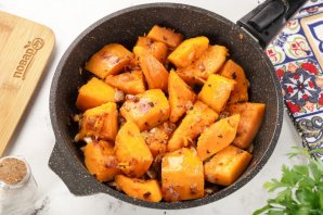 Тыква на сковороде