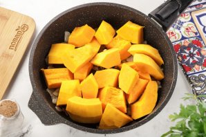 Тыква на сковороде