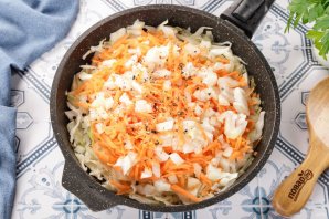 Заливной пирог с капустой на кефире