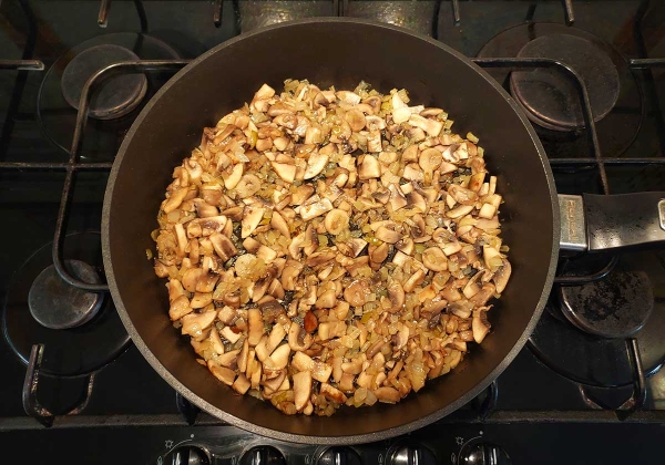 Жареная картошка с грибами