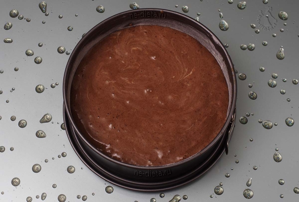 Шоколадный торт с малиной Шоколадный торт с малиной