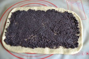 Булочка "Улитка" с маком Булочка "Улитка" с маком