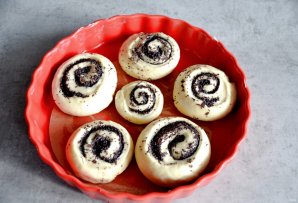 Булочка "Улитка" с маком Булочка "Улитка" с маком