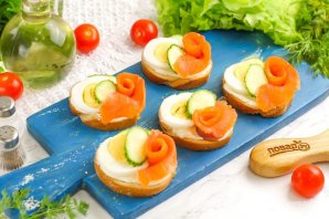 Бутерброды с красной рыбой Бутерброды с красной рыбой