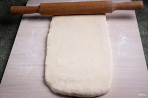 Домашнее слоеное дрожжевое тесто на молоке