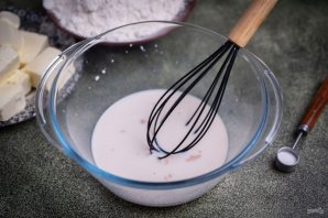 Домашнее слоеное дрожжевое тесто на молоке