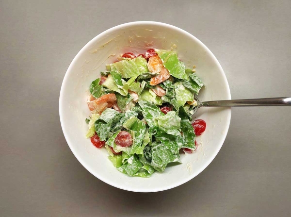 Салат «Цезарь» с креветками