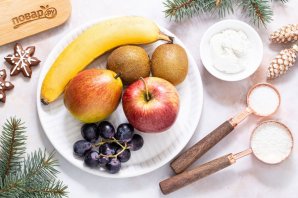 Фруктовый салат на Новый год Лошади