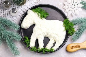 Крабовый салат "Белая лошадь" Крабовый салат "Белая лошадь"