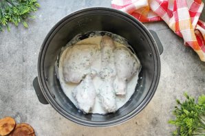 Курица в йогурте в мультиварке