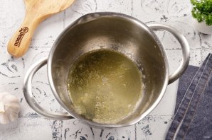 Куриные тефтели в сливочном соусе Куриные тефтели в сливочном соусе