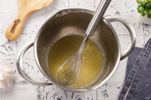 Куриные тефтели в сливочном соусе Куриные тефтели в сливочном соусе