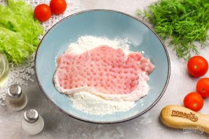 Отбивные с помидорами