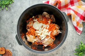 Плов с курицей в мультиварке Плов с курицей в мультиварке